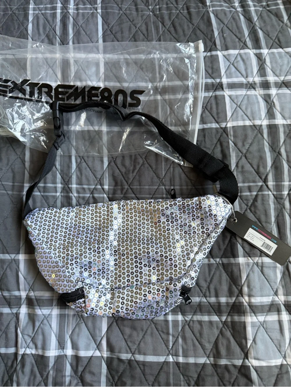 Tipsy Elves Extreme 80’s Retro Vibe Unisex Silver Sequin Fanny Pack NIP